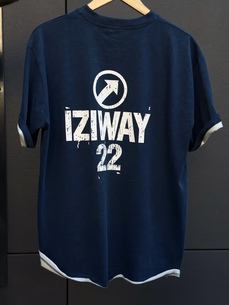 Футболка жіноча оверсайз темно-синя з лого IZIWAY — фото 2, колір темно-синій (варений денім)
